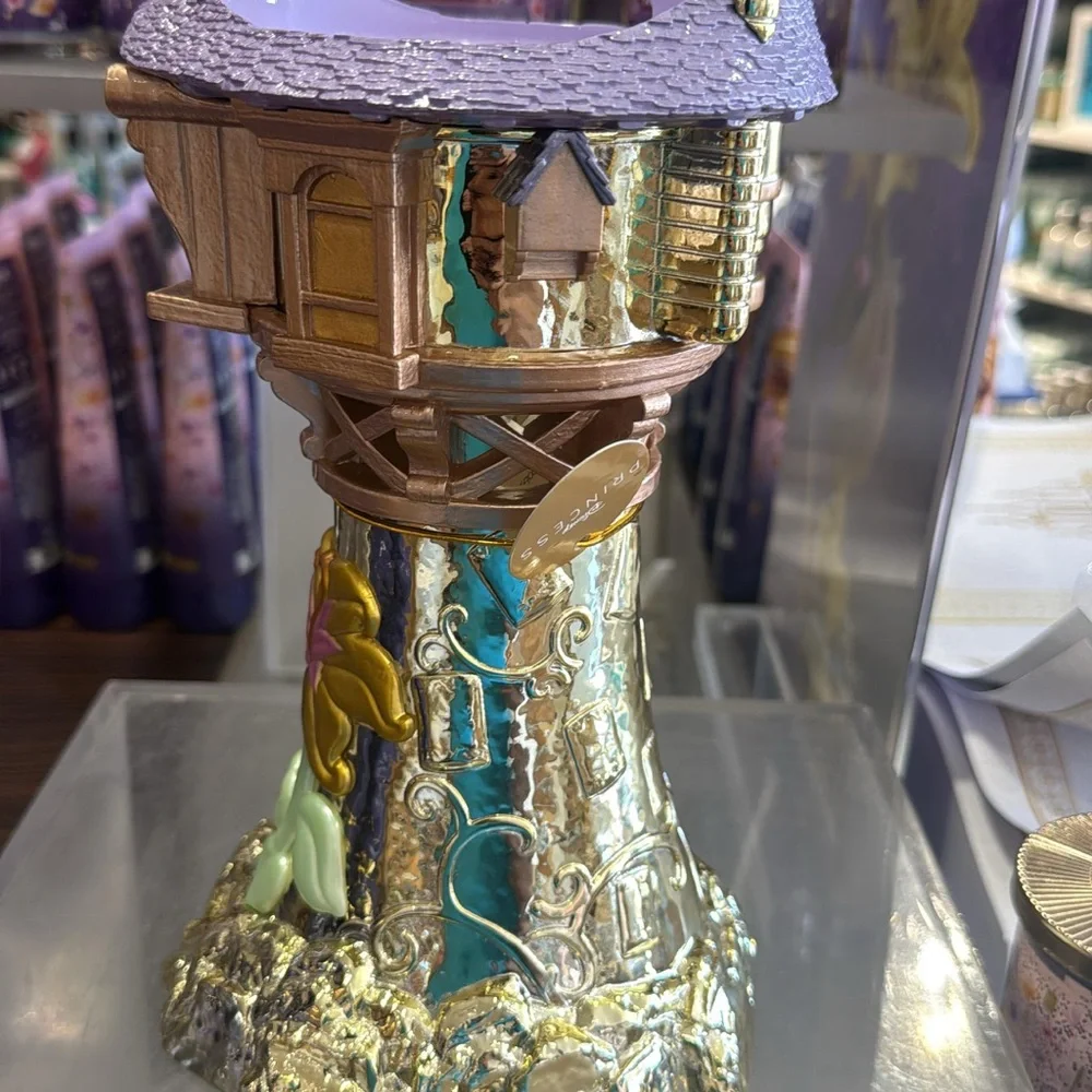 New bath and body works Disney princess rapunzel candle holder